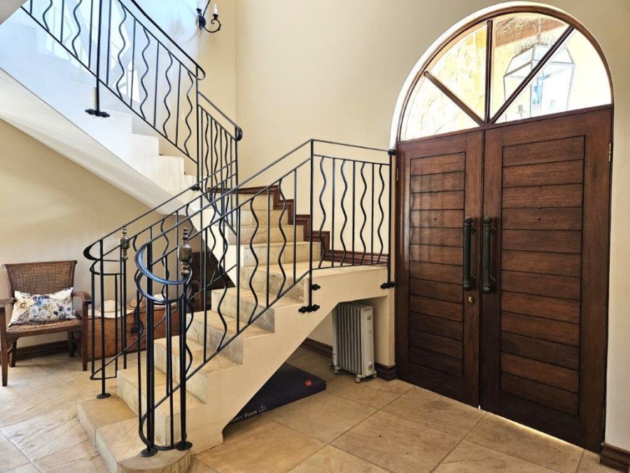 5 Bedroom Property for Sale in Estate D Afrique North West